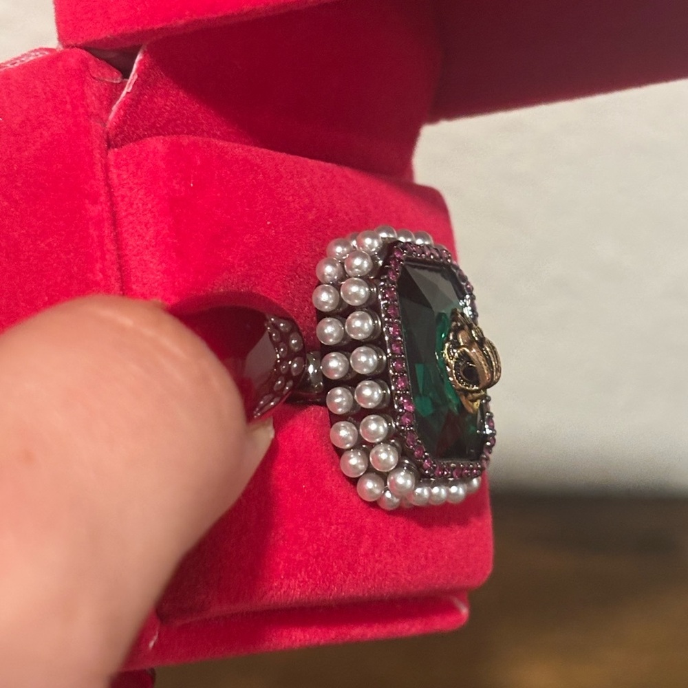 Kurt Geiger Green and Gun Metal Tone Statement Ring - Picture 3 of 9